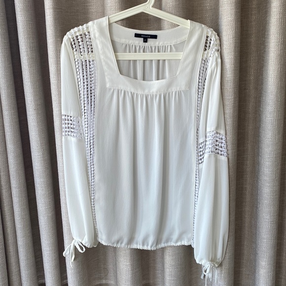 RW&CO White Blouse with Crochet Details - Picture 1 of 8